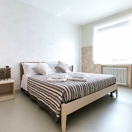 B&B Bardolino Отель 3*